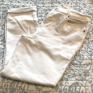 Old Navy White Boyfriend Jeans Size 12